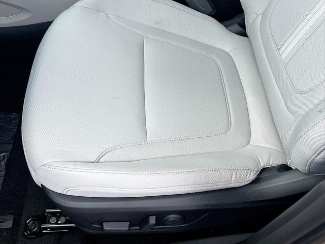 new 2025 Hyundai Tucson car, priced at $30,322