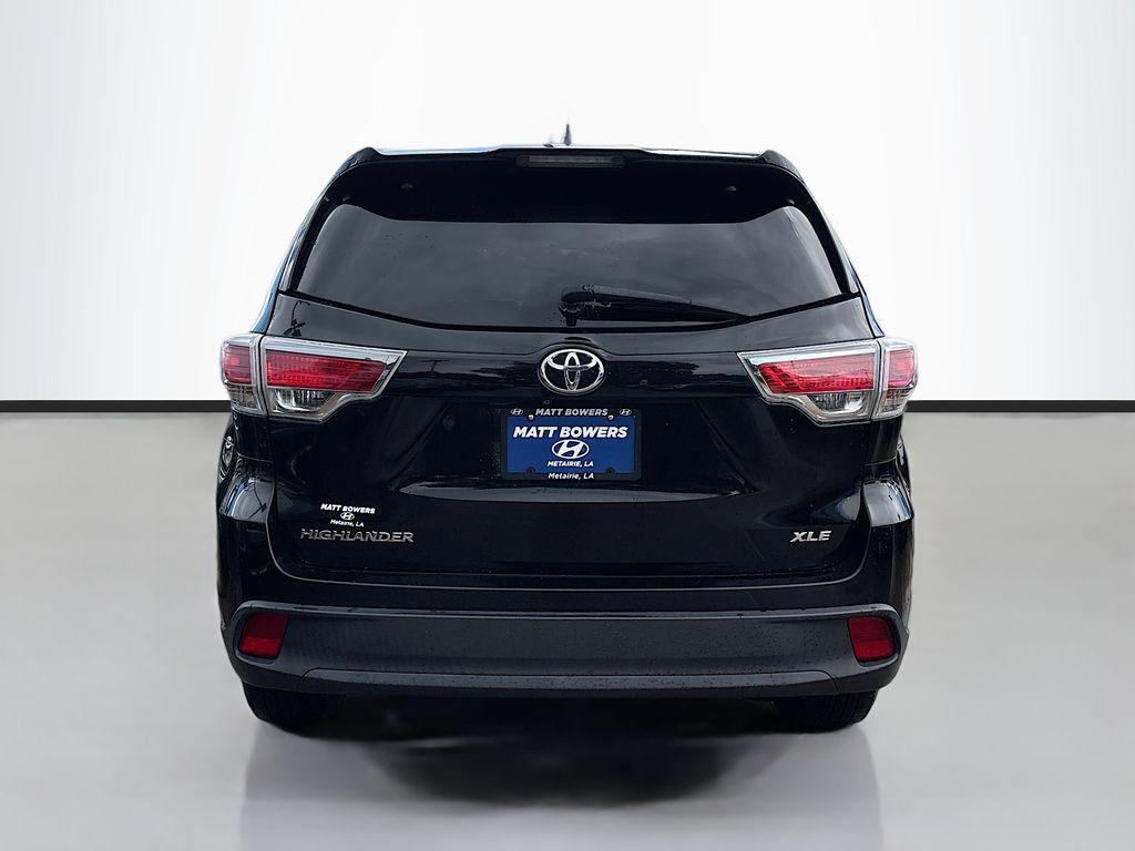 used 2016 Toyota Highlander car, priced at $21,898