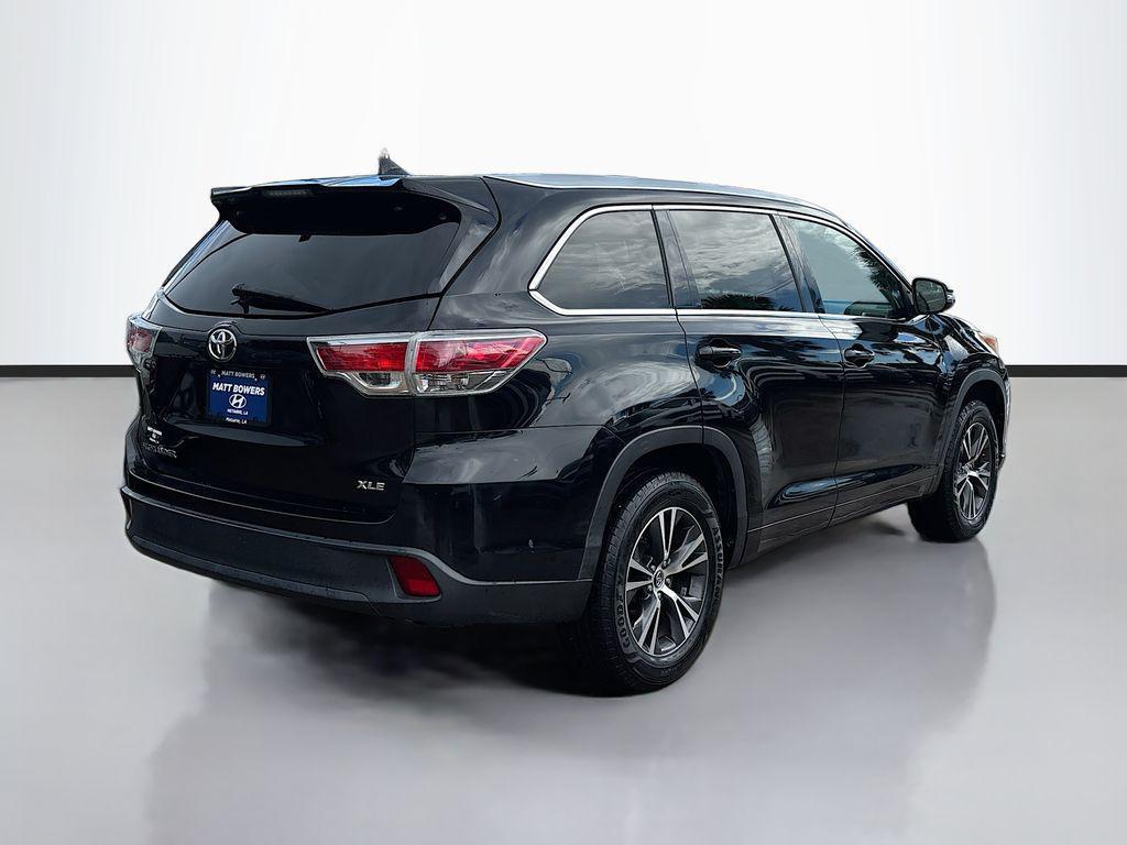 used 2016 Toyota Highlander car, priced at $21,898