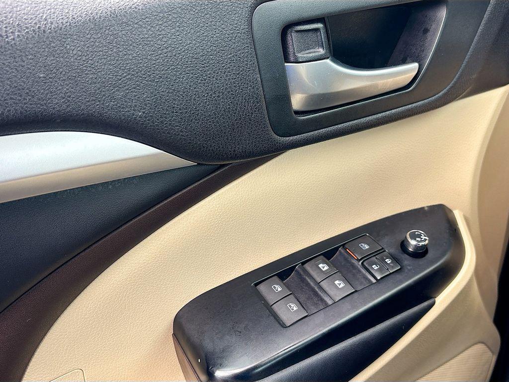 used 2016 Toyota Highlander car, priced at $21,898