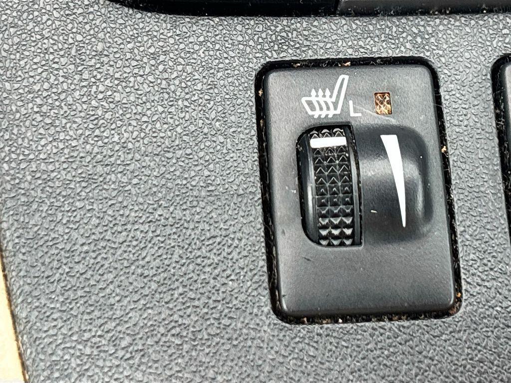 used 2016 Toyota Highlander car, priced at $21,898