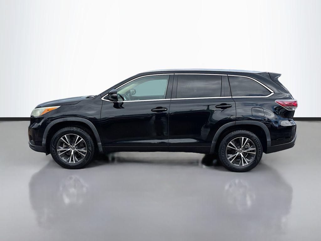 used 2016 Toyota Highlander car, priced at $21,898