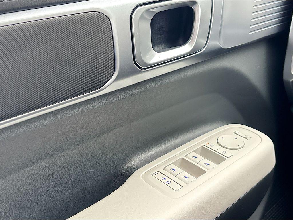 used 2025 Hyundai Santa Fe car, priced at $29,738