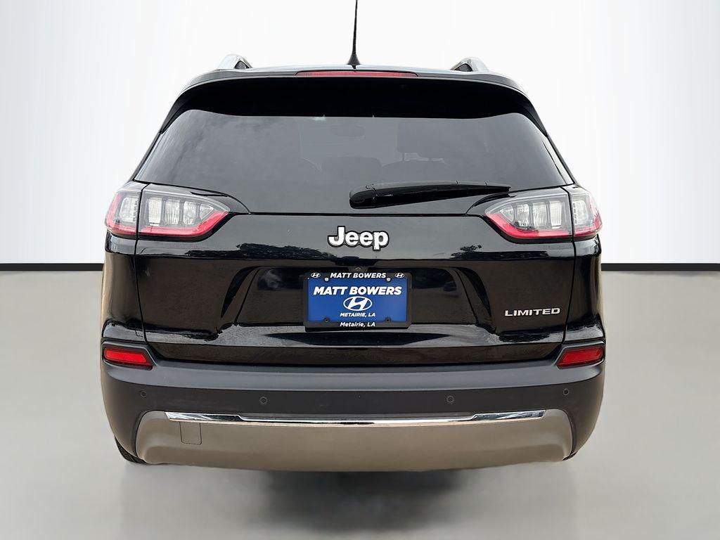used 2020 Jeep Cherokee car, priced at $17,388