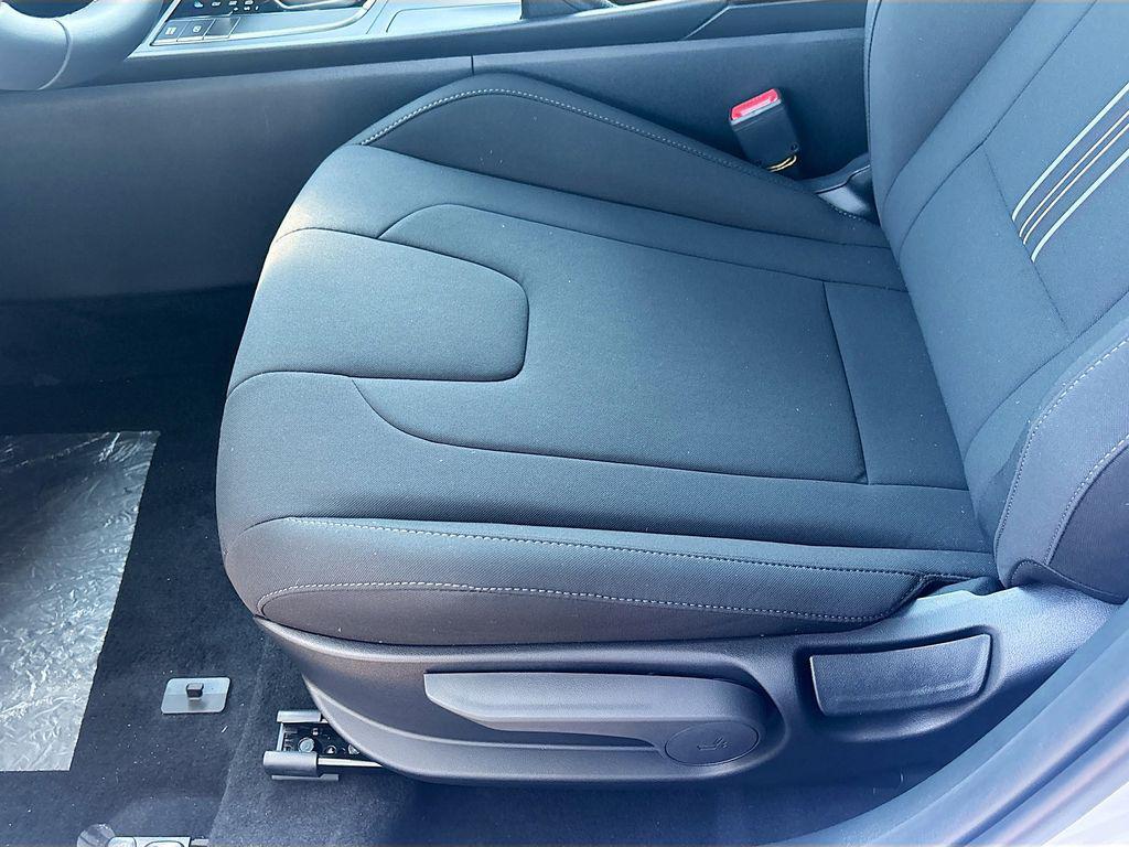 new 2025 Hyundai Elantra car, priced at $24,159