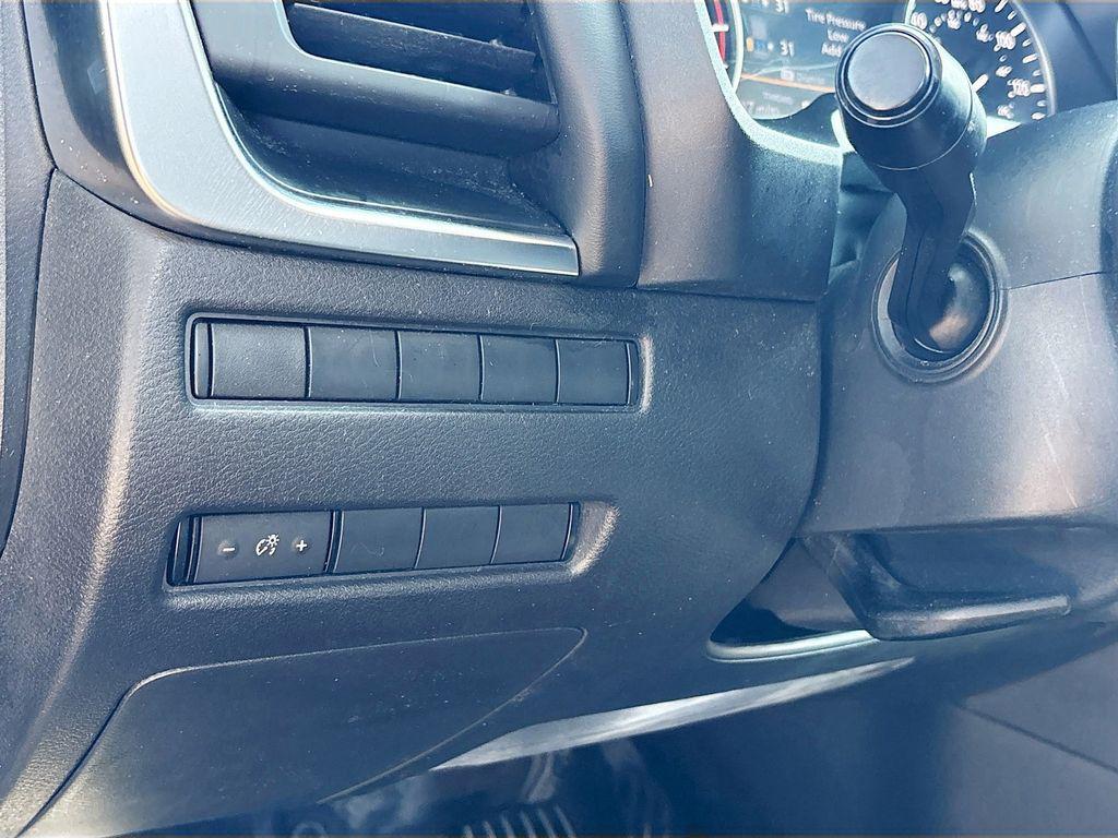 used 2021 Nissan Rogue car, priced at $17,095