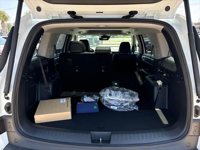 new 2025 Hyundai Santa Fe car, priced at $42,079