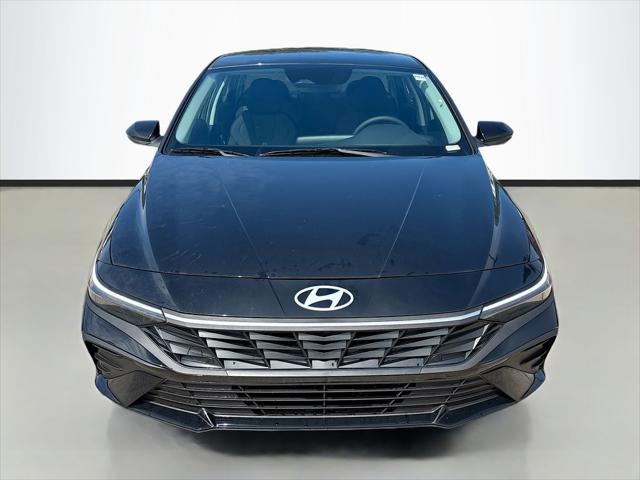 new 2025 Hyundai Elantra car, priced at $21,615