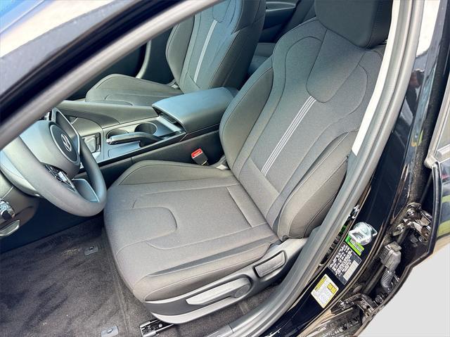 new 2025 Hyundai Elantra car, priced at $21,615