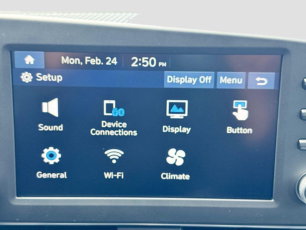 new 2025 Hyundai Elantra car, priced at $21,615