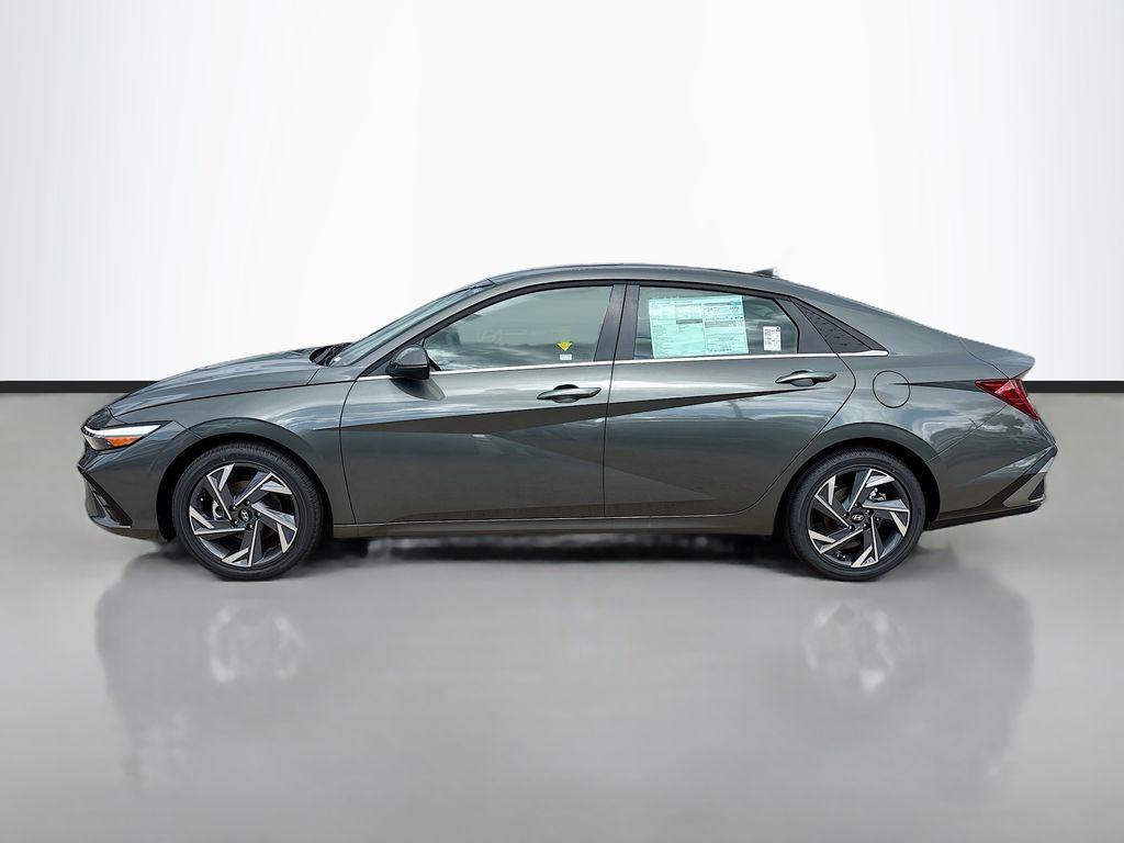 new 2025 Hyundai Elantra car, priced at $26,542
