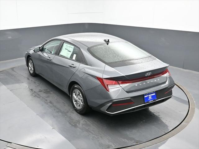 new 2025 Hyundai Elantra car