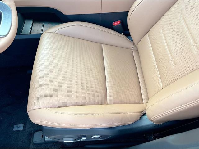 new 2025 Hyundai Santa Fe car, priced at $44,176