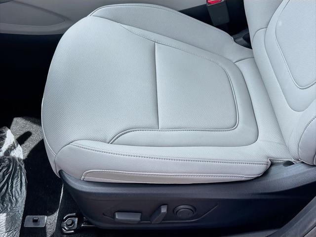 new 2025 Hyundai Tucson car, priced at $32,945