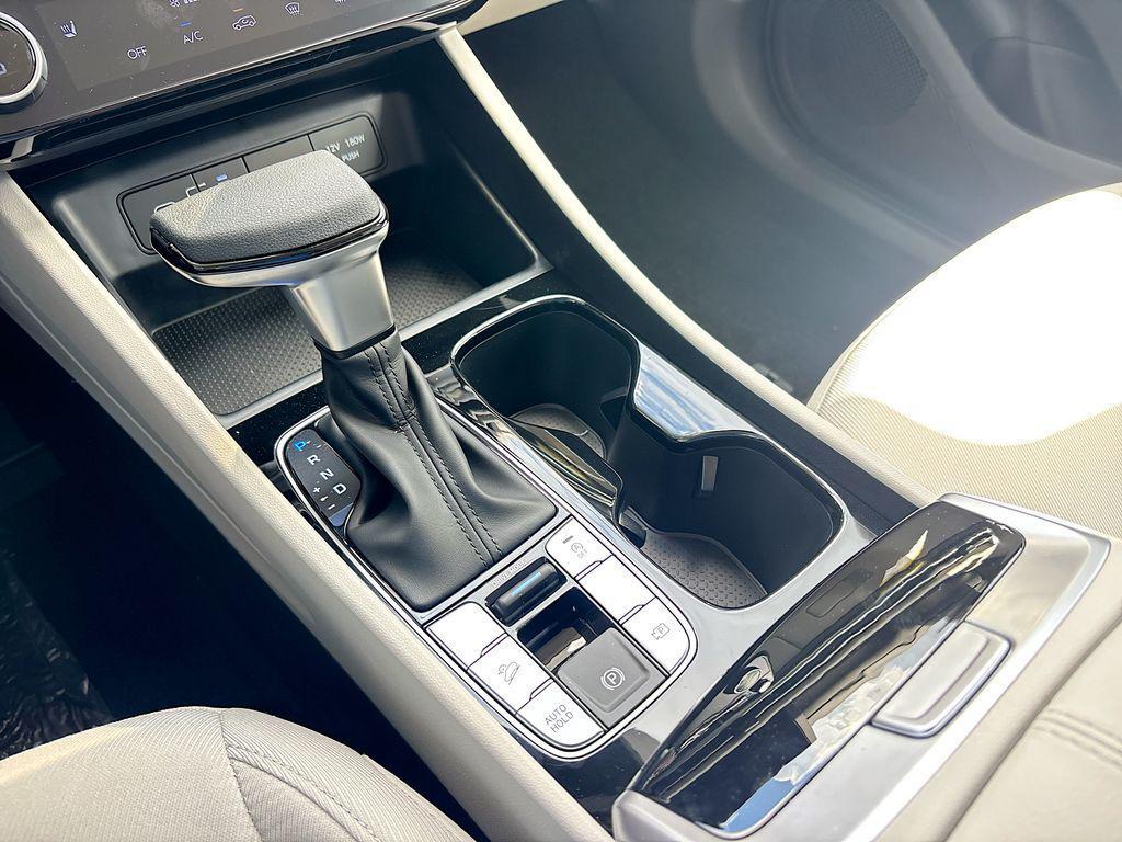 new 2026 Hyundai Tucson car, priced at $33,605