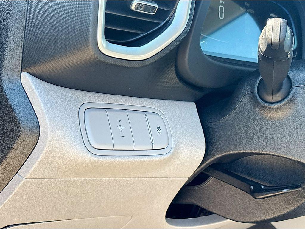 new 2025 Hyundai Venue car, priced at $22,855