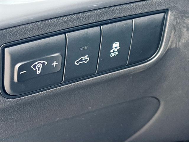 new 2025 Hyundai SANTA CRUZ car, priced at $33,194