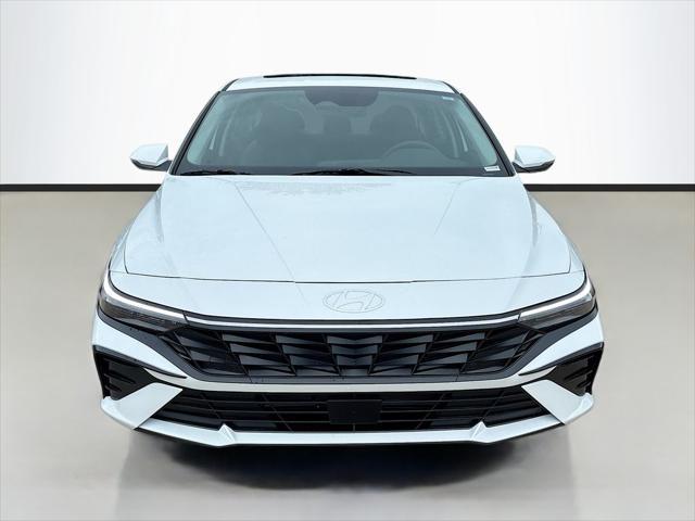 new 2025 Hyundai Elantra car, priced at $27,054