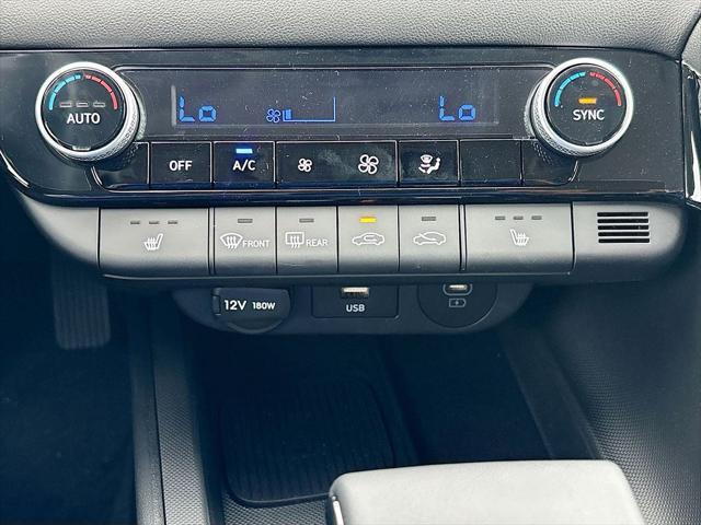 new 2025 Hyundai Elantra car, priced at $27,054
