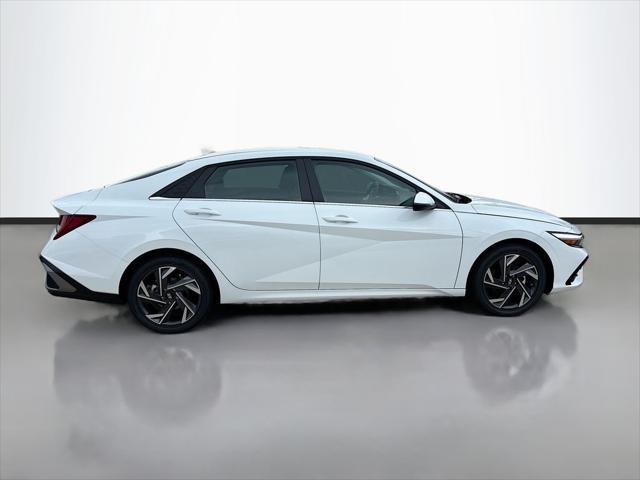 new 2025 Hyundai Elantra car, priced at $27,054