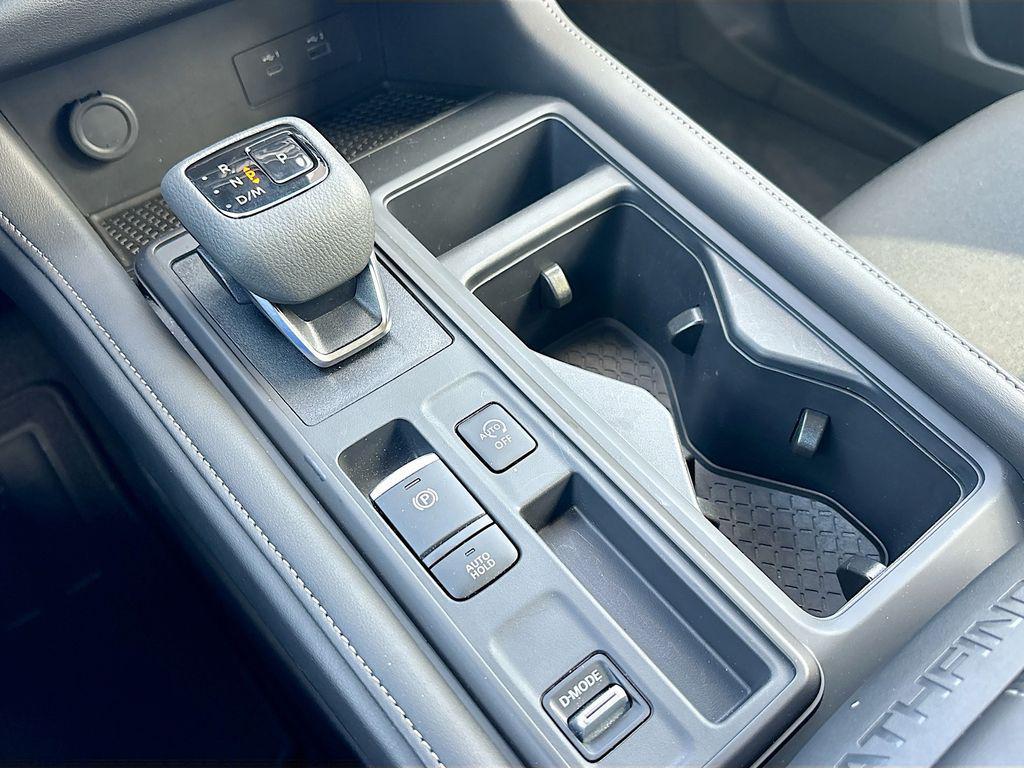 used 2025 Nissan Pathfinder car, priced at $29,980