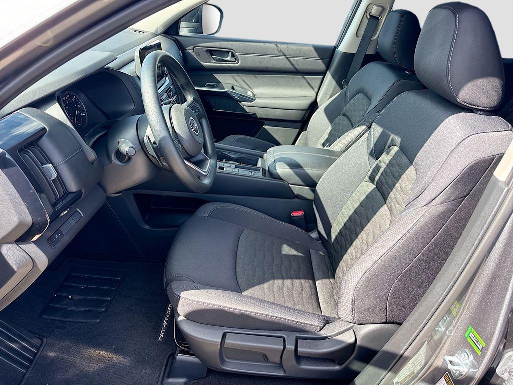 used 2025 Nissan Pathfinder car, priced at $29,980