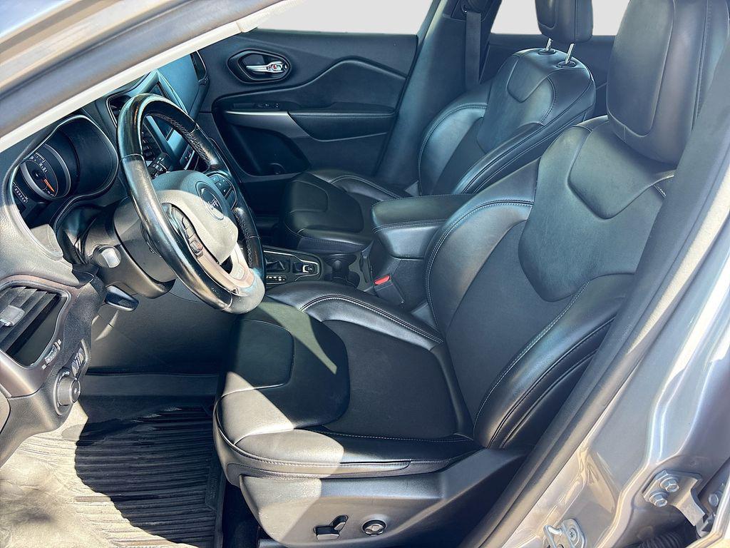 used 2021 Jeep Cherokee car, priced at $19,685