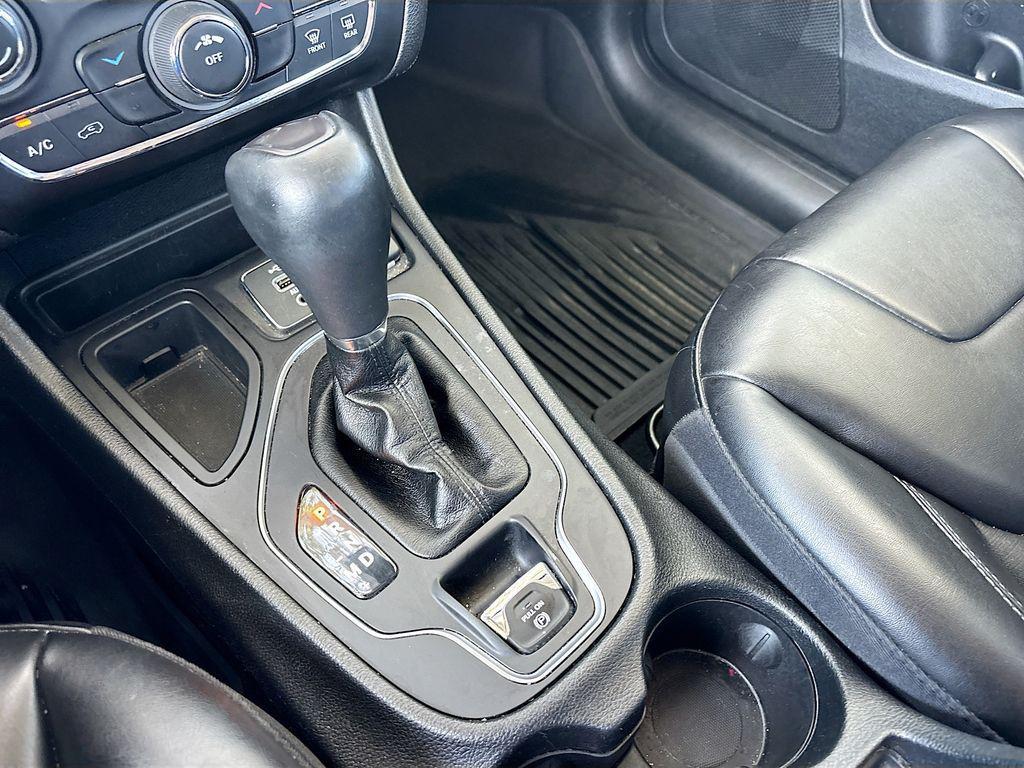 used 2021 Jeep Cherokee car, priced at $19,685