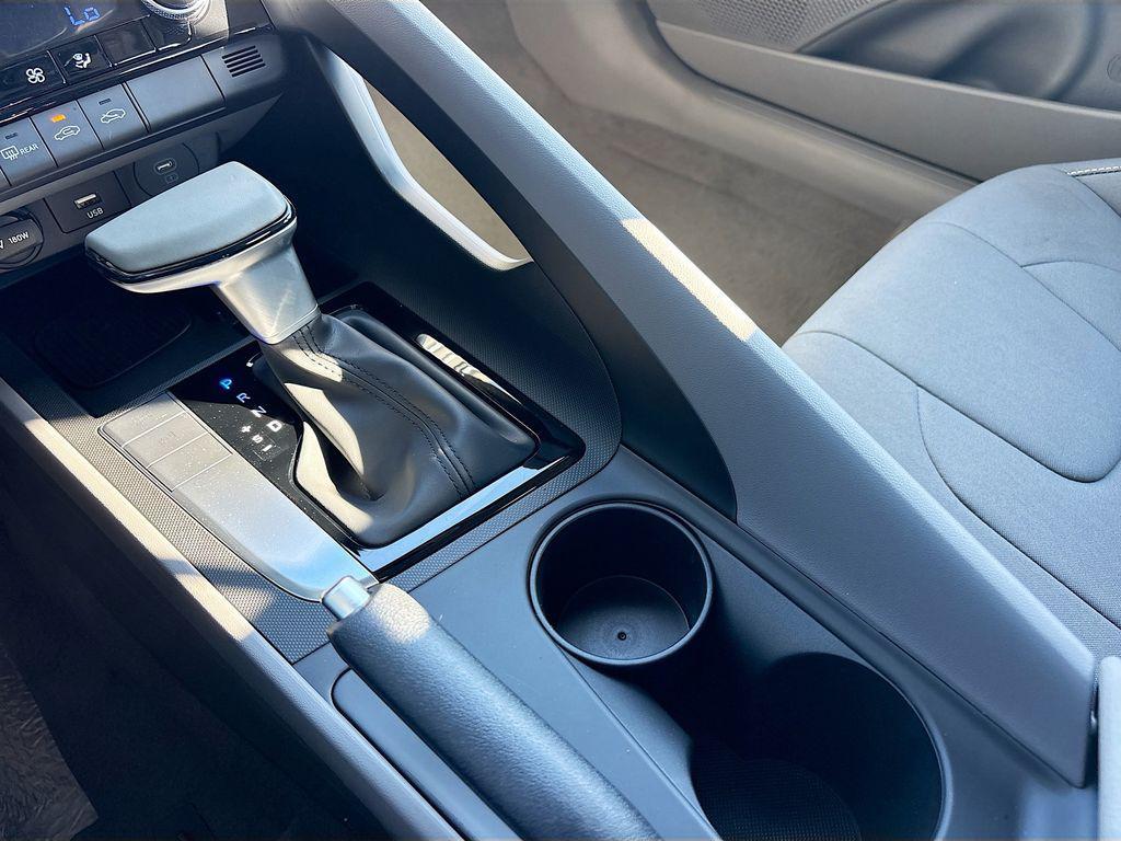 new 2025 Hyundai Elantra car, priced at $22,949