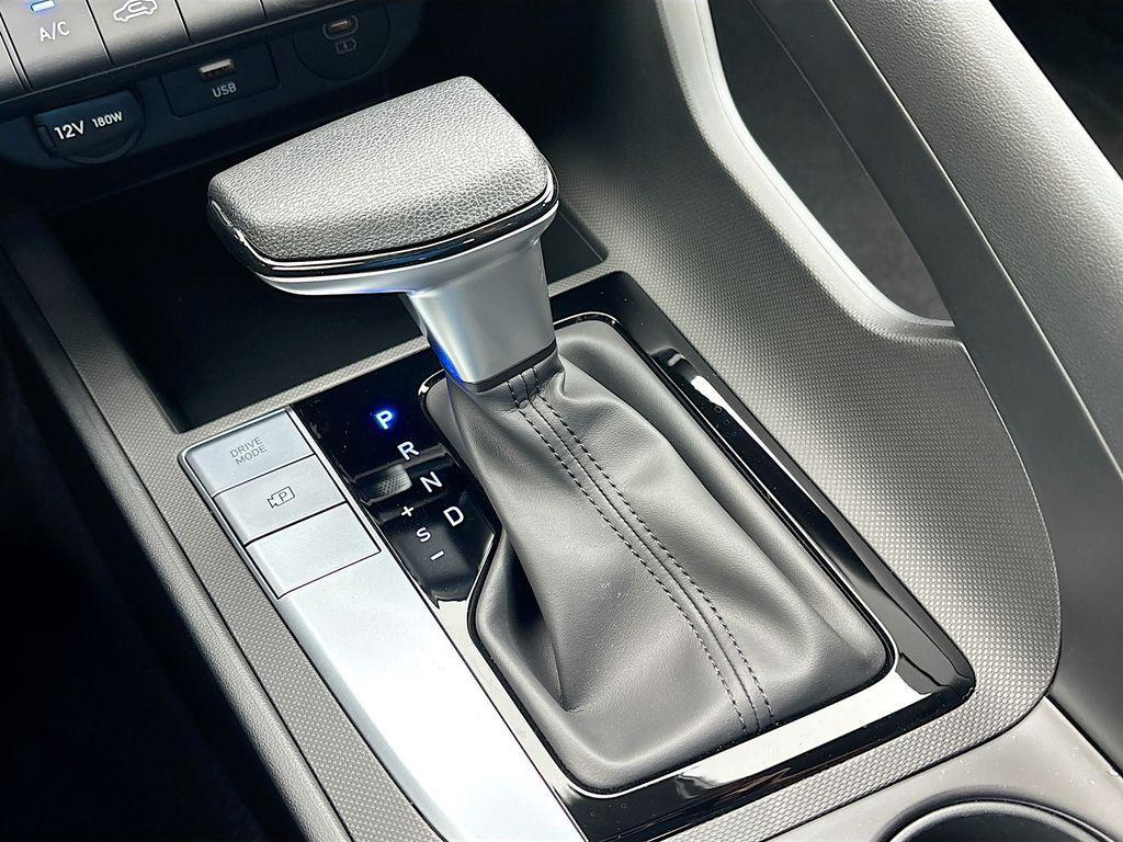new 2025 Hyundai Elantra car, priced at $21,855
