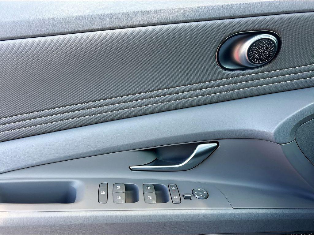 new 2025 Hyundai Elantra car, priced at $23,476