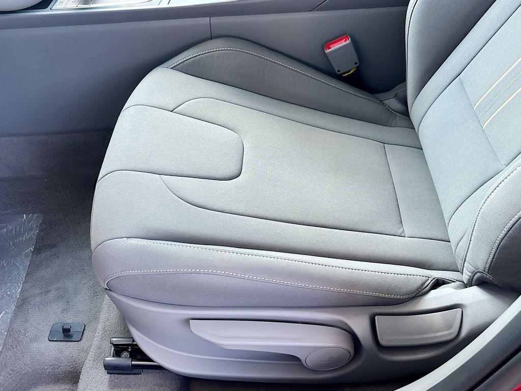 new 2025 Hyundai Elantra car, priced at $23,476