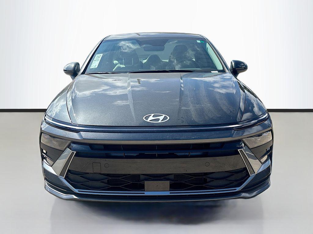 used 2025 Hyundai Sonata car, priced at $23,627