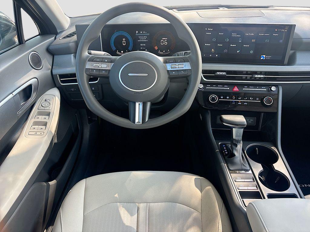 used 2025 Hyundai Sonata car, priced at $23,627