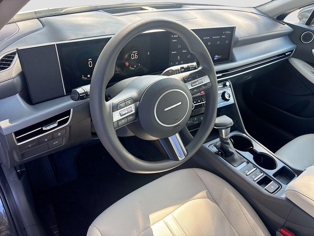 used 2025 Hyundai Sonata car, priced at $23,627
