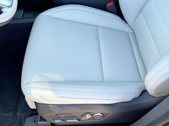 new 2025 Hyundai SANTA FE HEV car, priced at $48,593