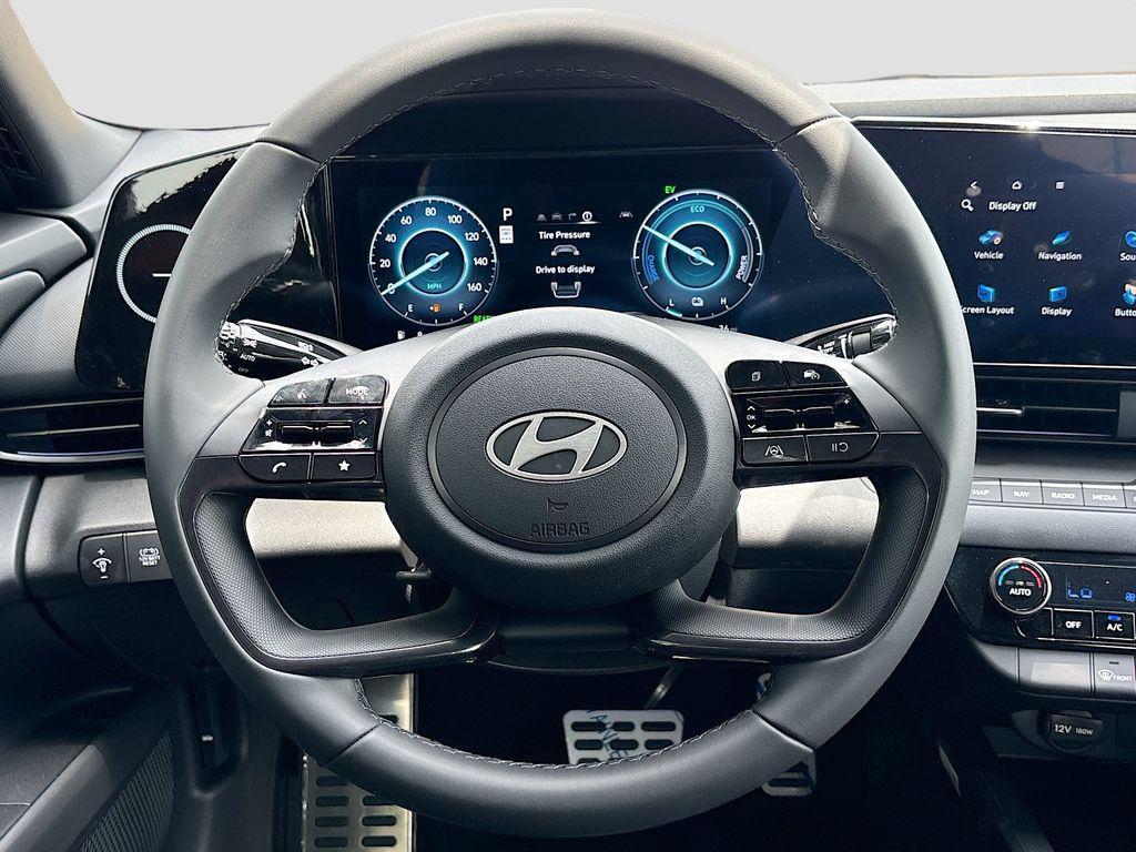 new 2025 Hyundai Elantra car, priced at $26,482
