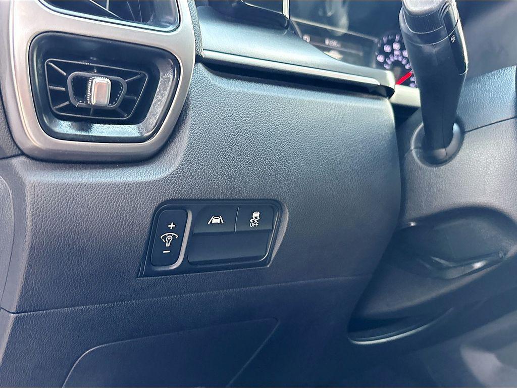 used 2022 Kia Sorento car, priced at $22,130
