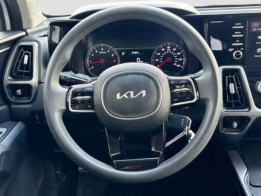 used 2022 Kia Sorento car, priced at $22,130