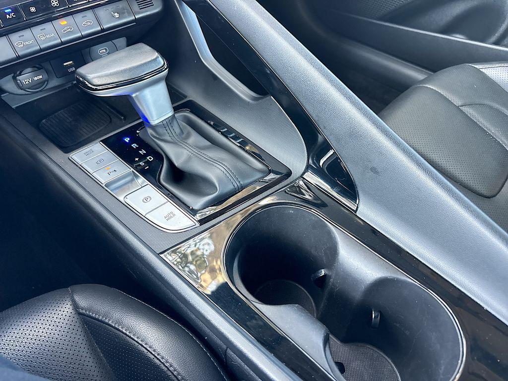 used 2024 Hyundai Elantra car, priced at $20,997