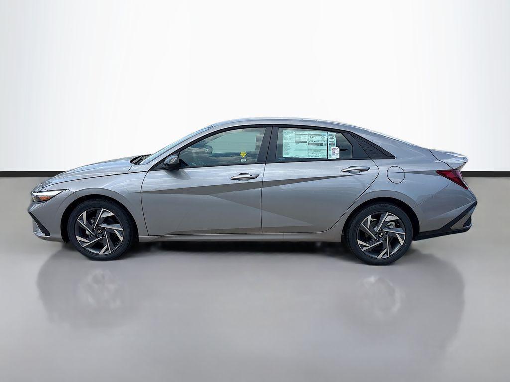 new 2025 Hyundai Elantra car, priced at $22,989
