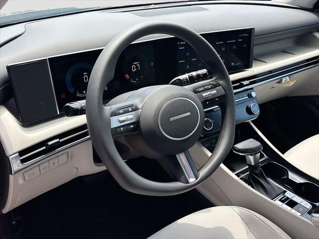 new 2025 Hyundai Tucson car, priced at $30,454