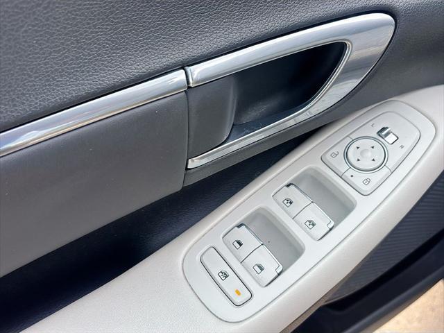 used 2023 Hyundai Sonata Hybrid car, priced at $15,999