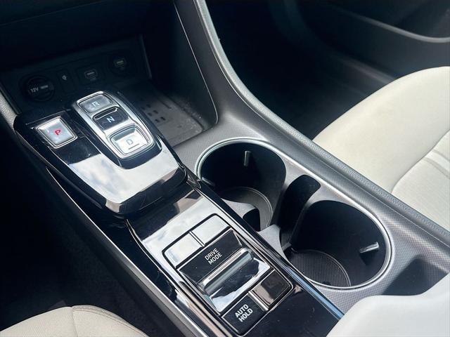 used 2023 Hyundai Sonata Hybrid car, priced at $15,999