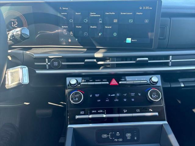new 2025 Hyundai Santa Fe car, priced at $37,085