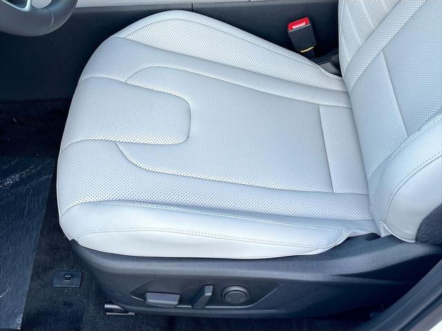 new 2025 Hyundai Elantra car, priced at $30,168