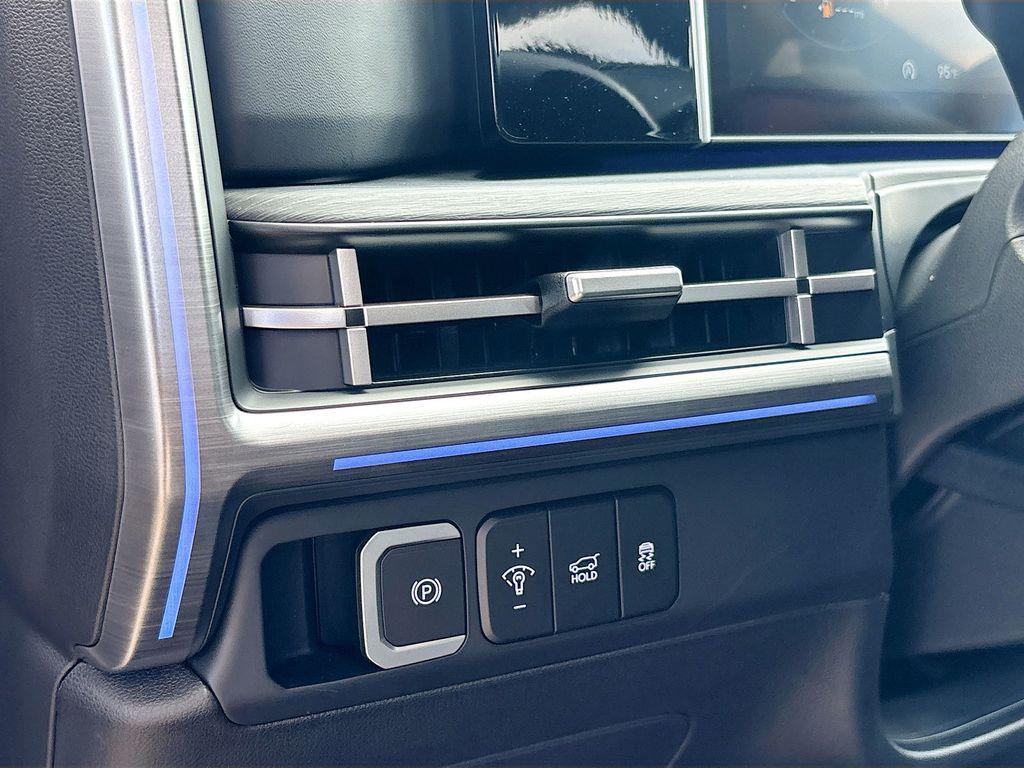 new 2025 Hyundai Santa Fe car, priced at $42,766