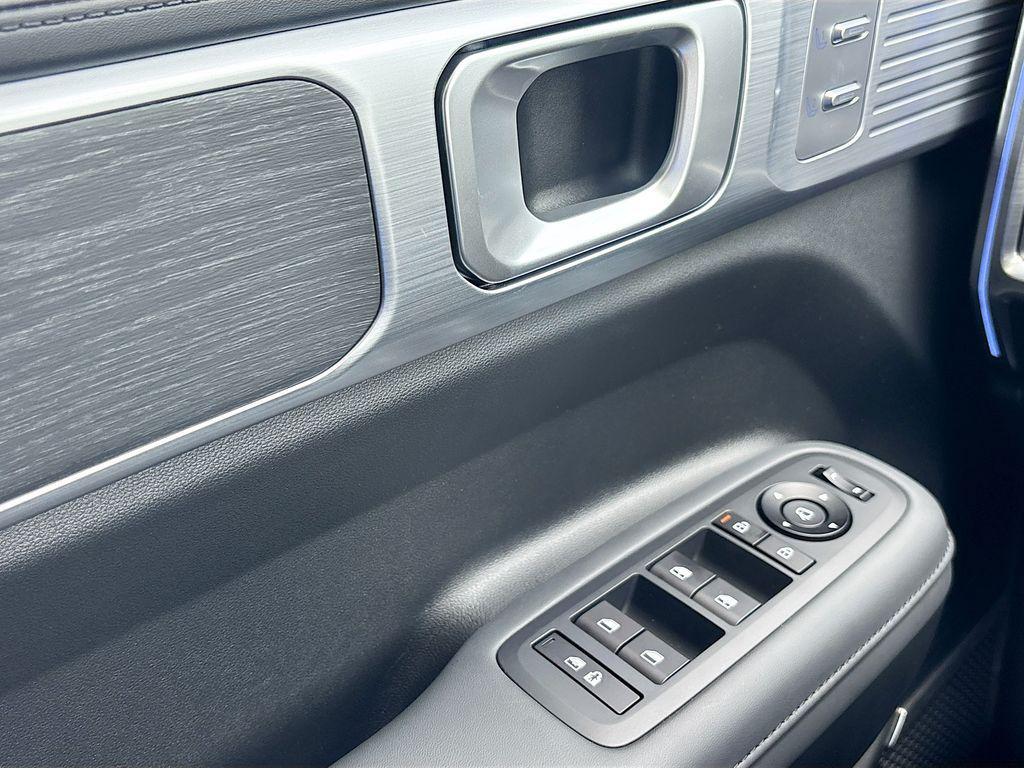 new 2025 Hyundai Santa Fe car, priced at $42,766