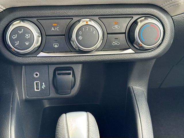 used 2020 Nissan Versa car