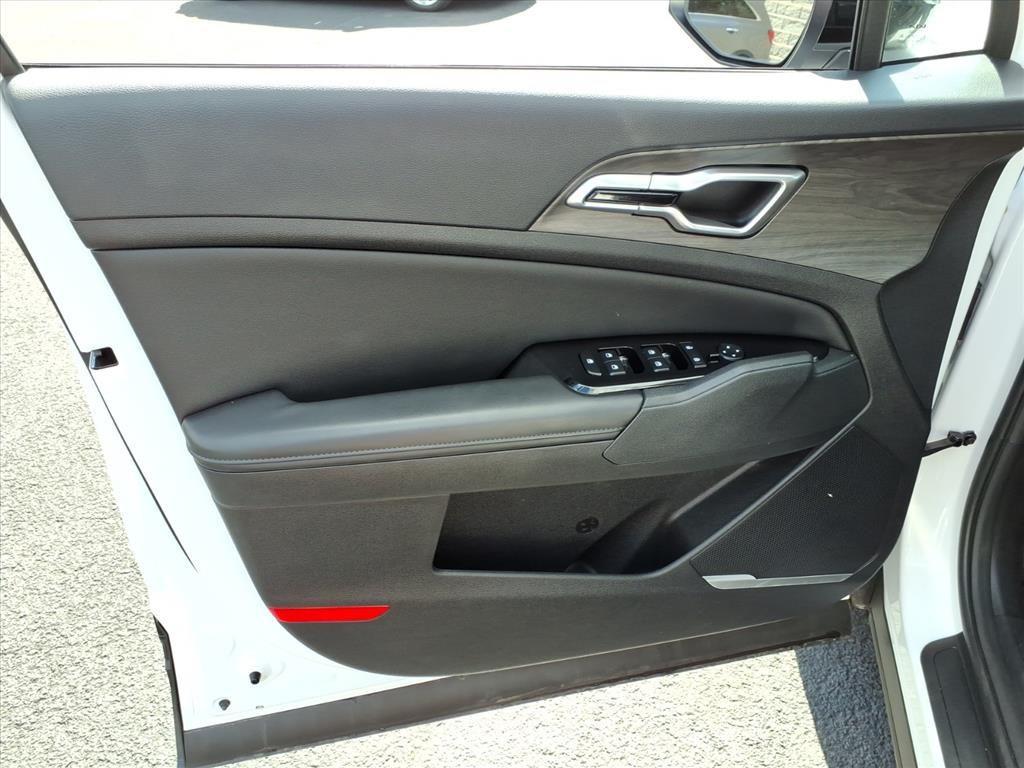 used 2023 Kia Sportage car, priced at $25,642